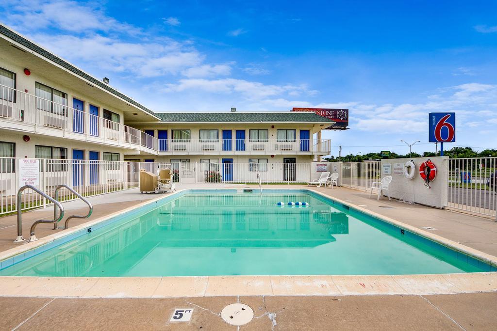 Avera Suites Muskogee Zewnętrze zdjęcie